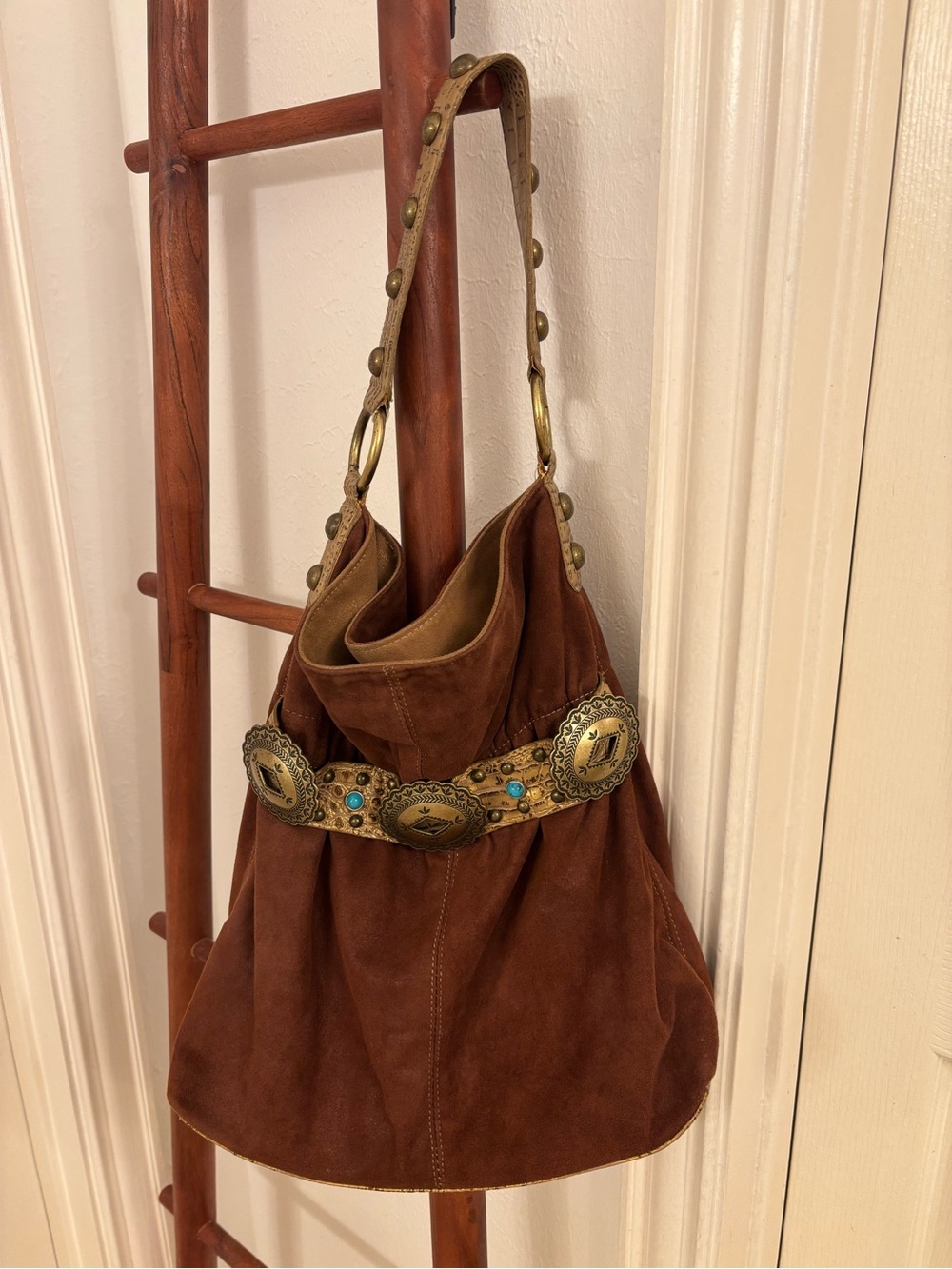 Kathy Van Zeeland Concho Bag - Picture 3 of 16